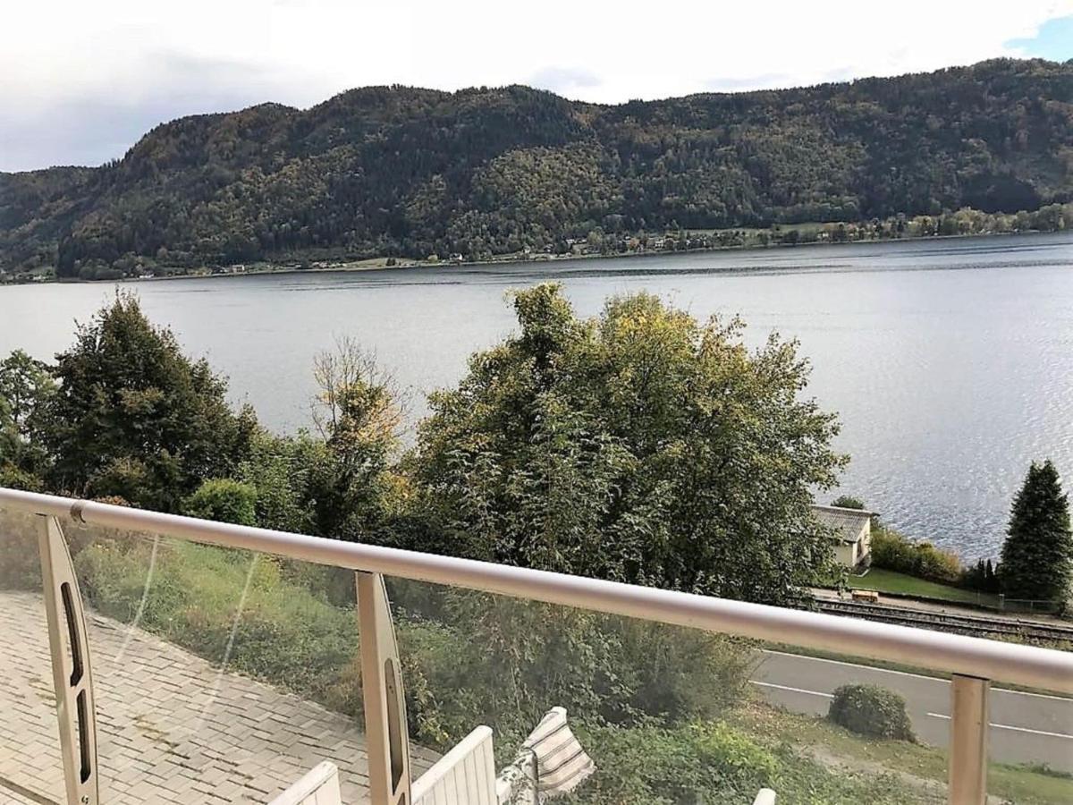 Apartment Directly On Lake Ossiach In Carinthia Stockelweingarten Esterno foto